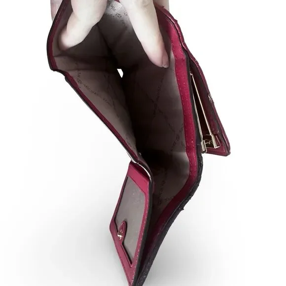 Michael Kors burgundy/Purple Kisslock Quilted Compact Wallet - Picture 8 of 10